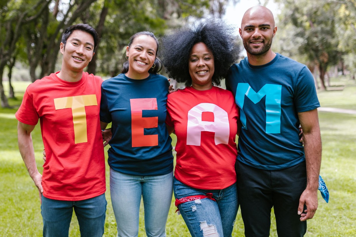 el-team-building-y-su-impacto-en-la-productividad-y-el-rendimiento-del-equipo